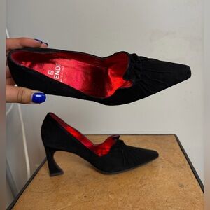 FENDI Vintage Black Suede Ruched Pumps Red Metallic Insole Sculptural Heel